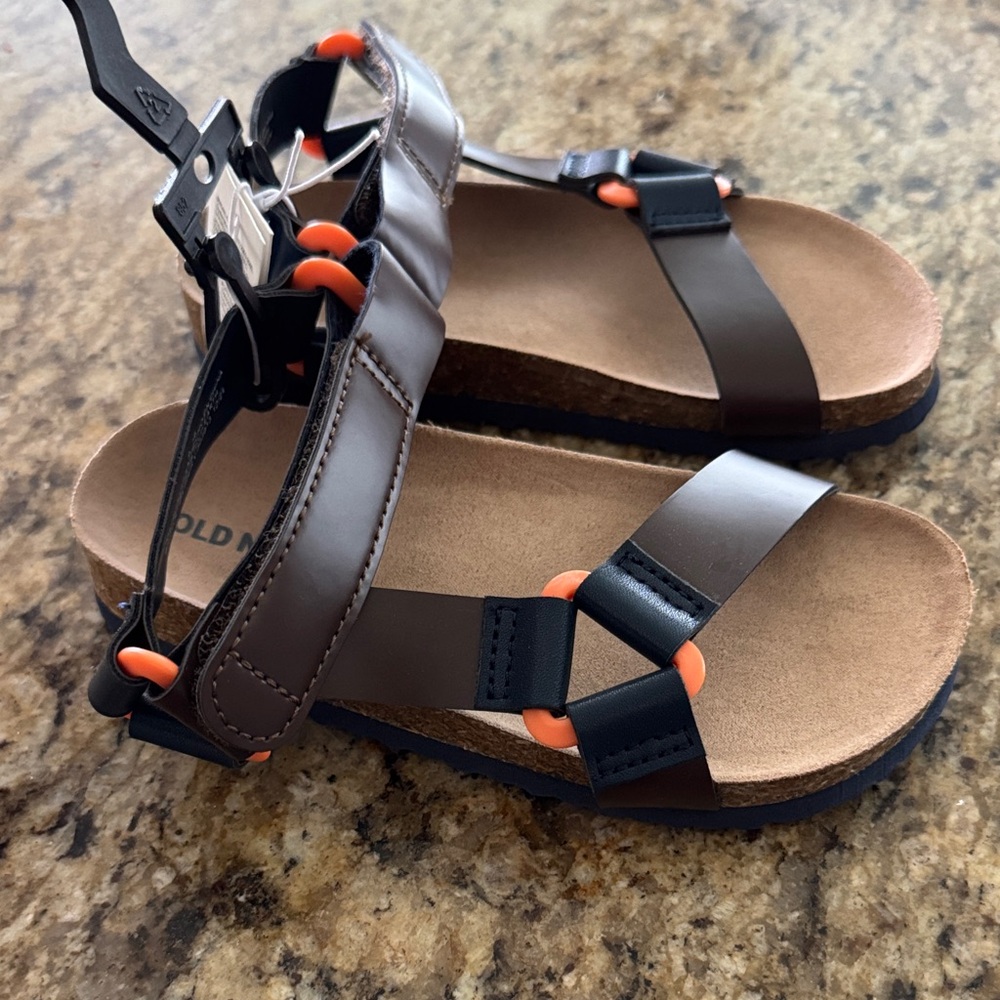 Old Navy Kids Brown Black Sandals toddler boys shoes